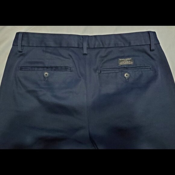Banana Republic skinny navy chino pants, 31x30 - Picture 4 of 7